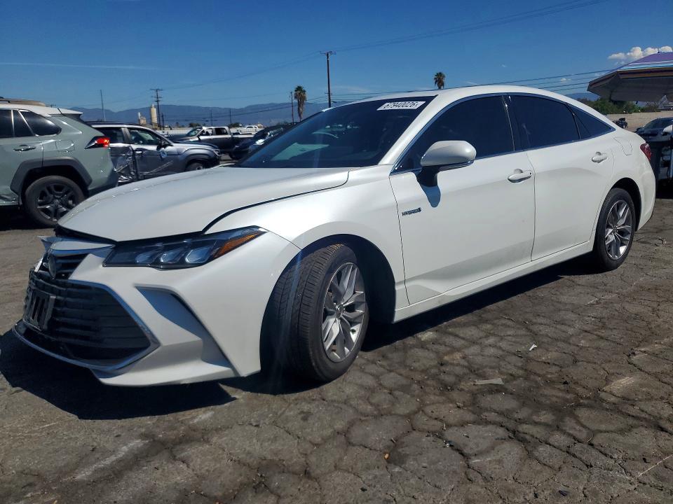 2020 Toyota Avalon VIN 4T1A21FB7LU017111 — COPART salvage auction photo
