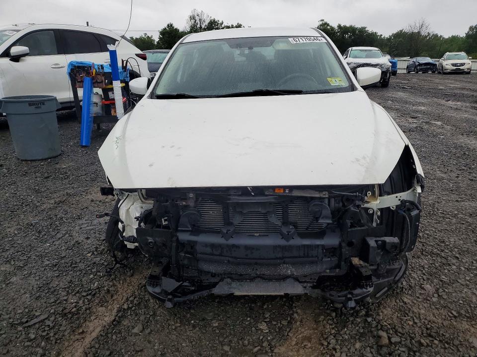 2017 Mazda 3 VIN 3MZBN1U7XHM119185 COPART salvage auction — FRONT END, NJ - CERT OF TITLE-SALVAGE, sold $0 on 2026-10-01 (photo 5)