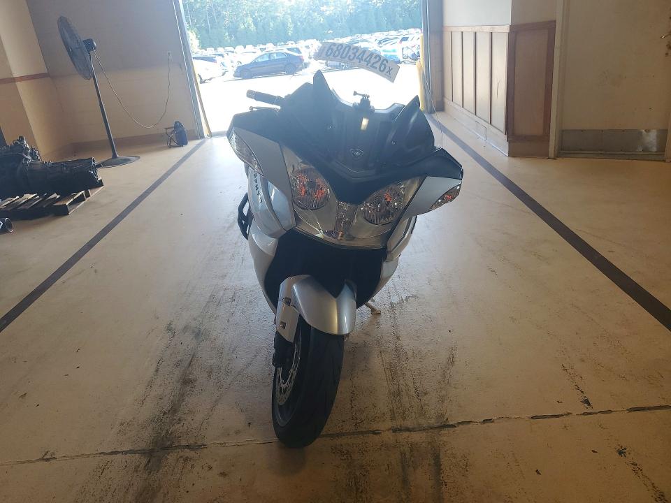 2014 Triumph motorcycle Trophy VIN SMTH02XK8EJ626128 COPART salvage auction — SIDE, RI - SALVAGE CERTIFICATE OF TITLE, sold $1,200 on 2026-10-15 (photo 2)