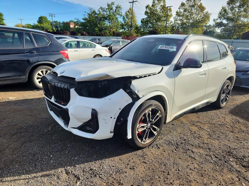 2024 BMW X1 VIN WBX73EF02R5Y37779 — COPART salvage auction photo