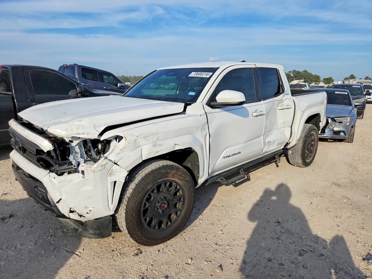 2026 Toyota Tacoma VIN 3TMLB5JN6TM221182 — COPART salvage auction photo