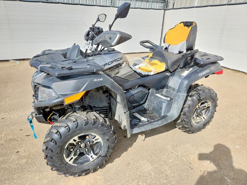 2023 Cf moto Cforce VIN LCELDUZB3P6000160 COPART salvage auction — SIDE, AB - BOS - ACTIVE, sold $1,850 on 2026-09-24 (photo 2)