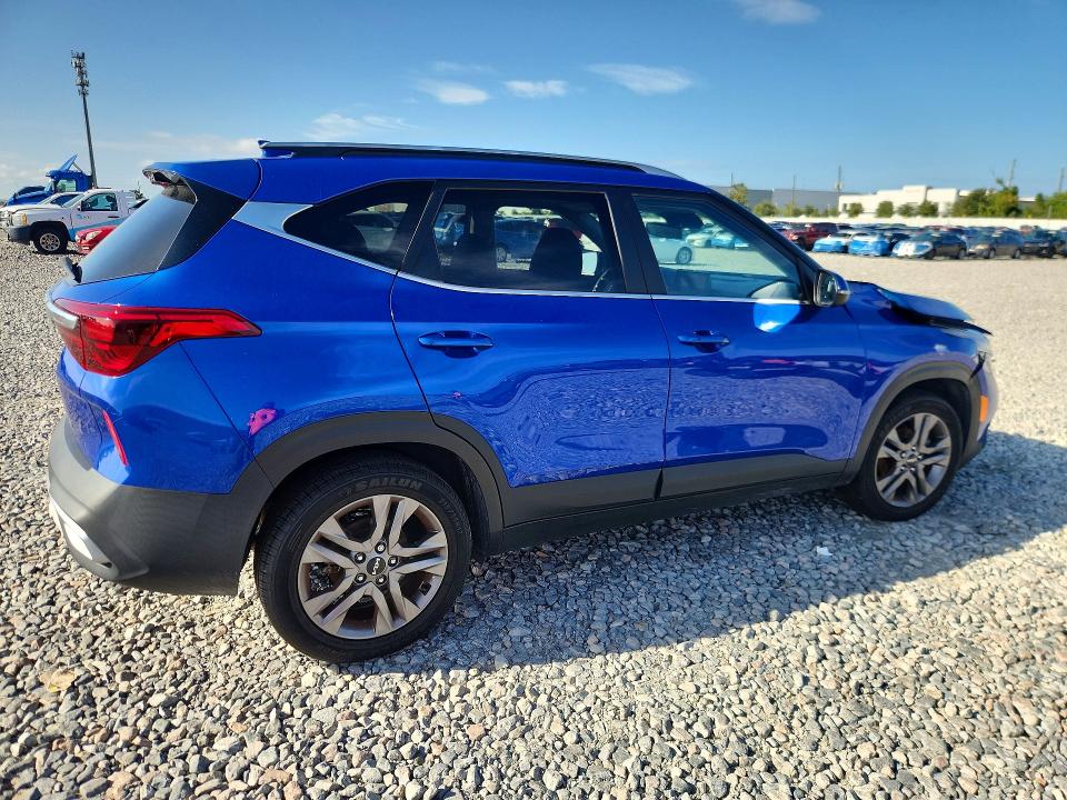 2023 Kia Seltos VIN KNDEU2AA7P7397012 COPART salvage auction — FRONT END, FL - CERTIFICATE OF TITLE, sold $3,250 on 2026-09-28 (photo 3)