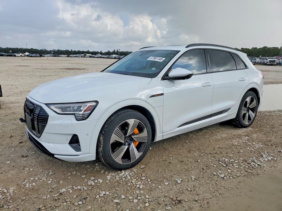 2023 Audi E-tron VIN WA1LAAGE1PB009347 — COPART salvage auction photo