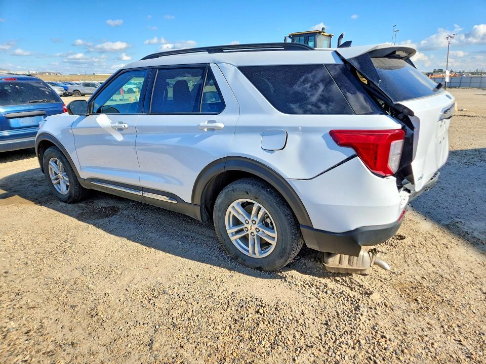 2023 Ford Explorer VIN 1FMSK8DH5PGA82936 COPART salvage auction — UNDERCARRIAGE, AB - BOS - ACTIVE, sold $15,150 on 2026-10-08 (photo 2)