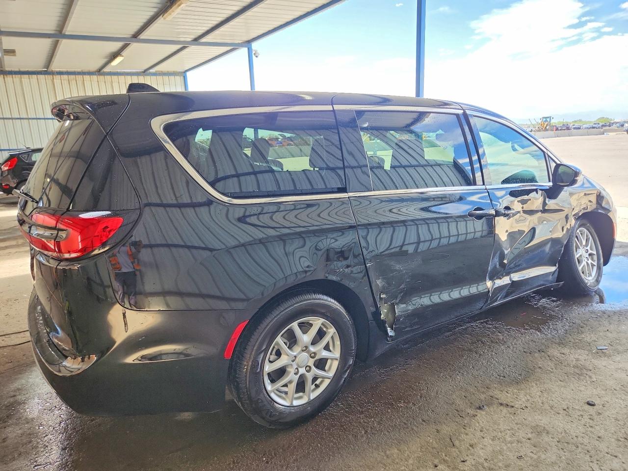 2027 Chrysler Pacifica VIN 2C4RC1BG4VR571857 COPART salvage auction — Side, CO - CERTIFICATE OF TITLE (P), sold $18,000 on 2026-09-23 (photo 3)