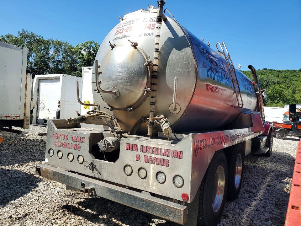2013 Peterbilt 365 VIN 1NPSX7EX6DD209480 COPART salvage auction — ROLLOVER, CT - CERT OF TITLE-SALVAGE, sold $18,600 on 2026-09-24 (photo 3)
