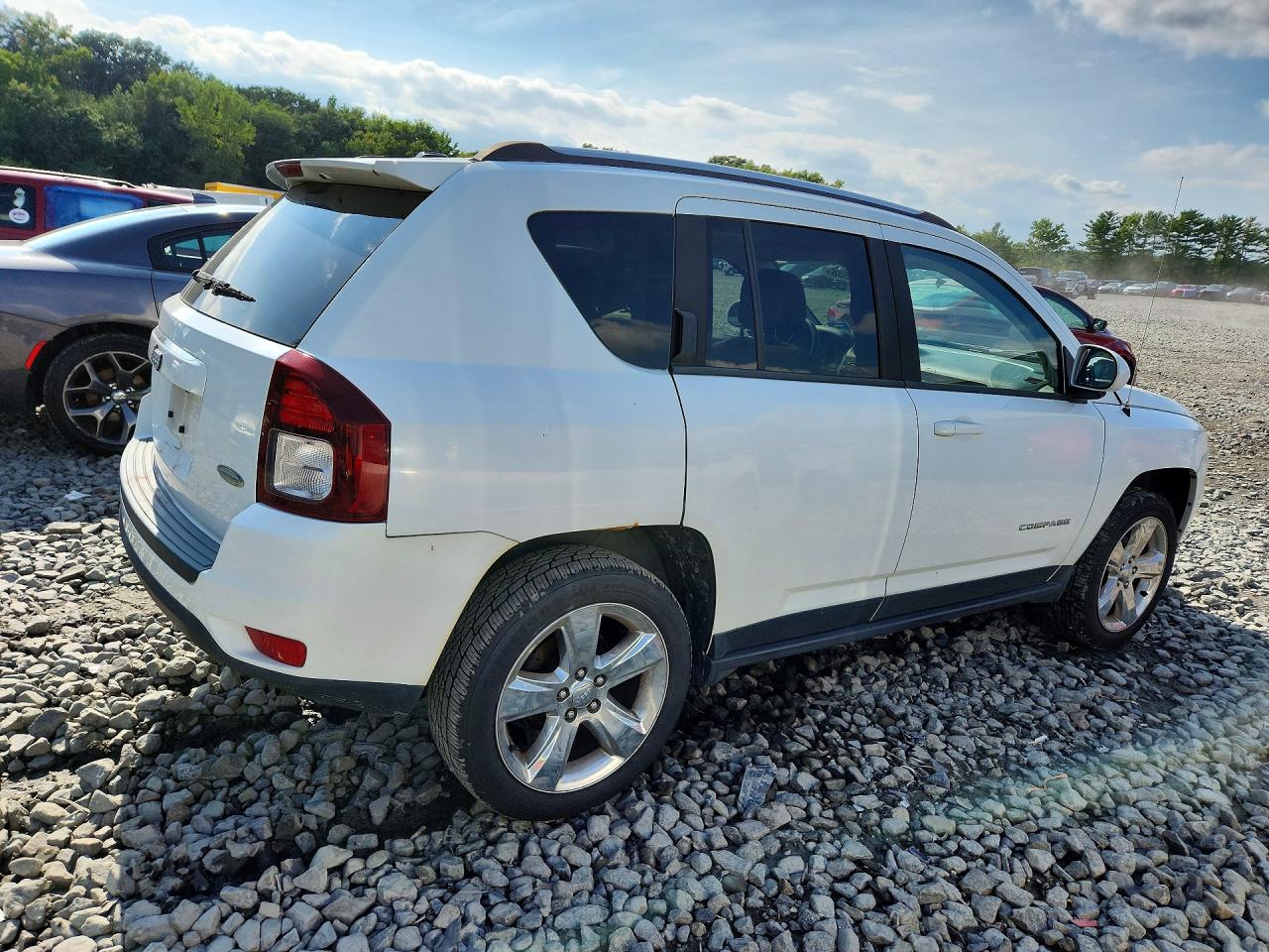 2014 Jeep Compass VIN 1C4NJDEB7ED828910 COPART salvage auction — Normal Wear, NJ - CERTIFICATE OF TITLE, sold $1,200 on 2026-09-27 (photo 3)