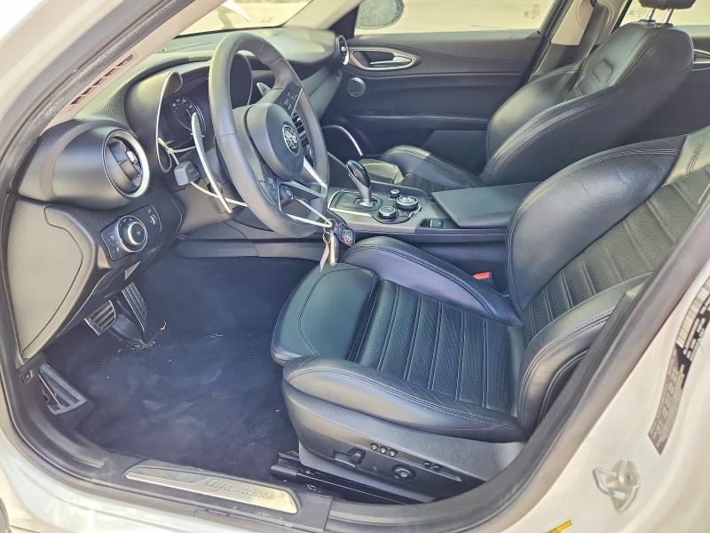 2017 Alfa romeo Giulia VIN ZARFAECN0H7543661 COPART salvage auction — FRONT END, Tx - Certificate Of Title (P), sold $4,450 on 2026-10-22 (photo 7)
