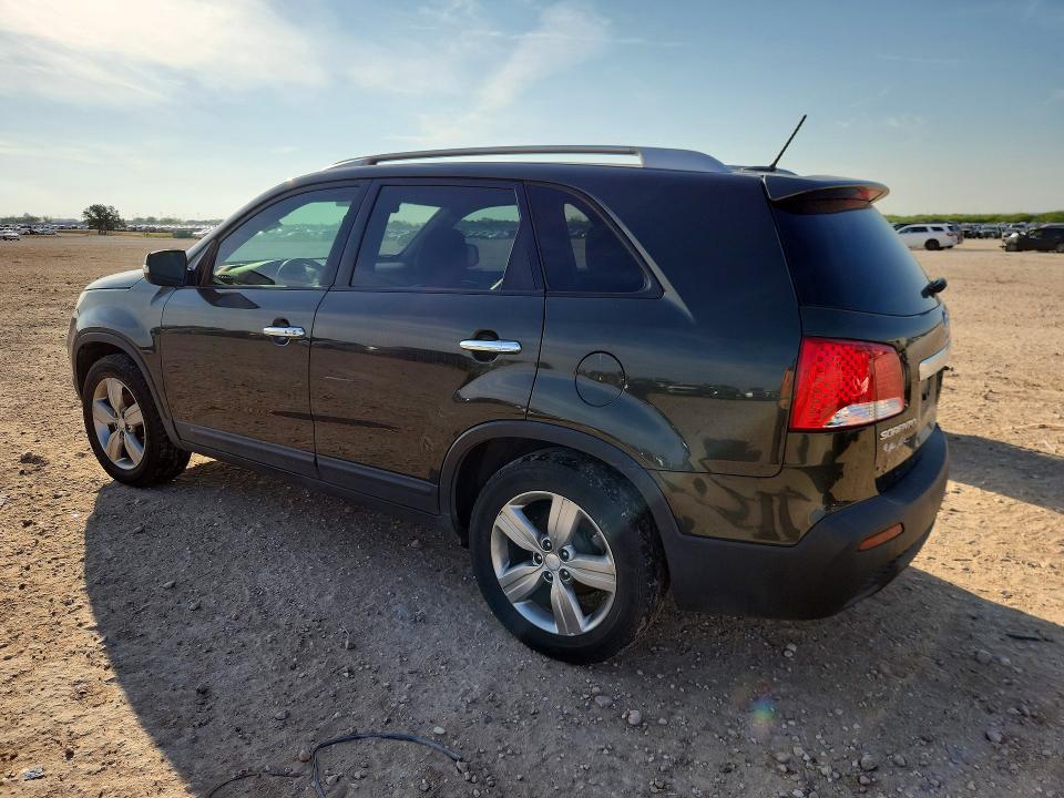 2013 Kia Sorento VIN 5XYKU4A66DG310709 COPART salvage auction — MECHANICAL, TX - CERTIFICATE OF TITLE, sold $925 on 2026-10-03 (photo 2)