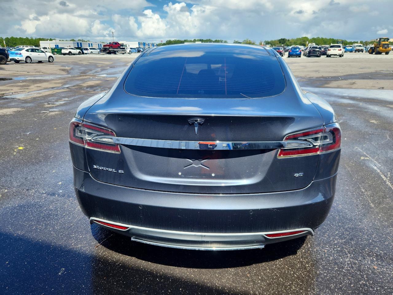 2015 Tesla Model S VIN 5YJSA1H19FF082832 COPART salvage auction — Mechanical, Ct - Clean Title, sold $3,300 on 2026-09-21 (photo 6)