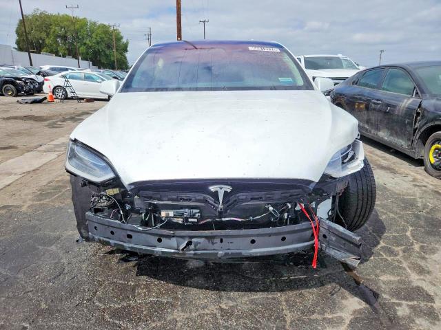 2016 Tesla Model x VIN 5YJXCDE24GF026216 COPART salvage auction — FRONT END, CA - CERTIFICATE OF TITLE, sold $9,100 on 2026-10-09 (photo 5)