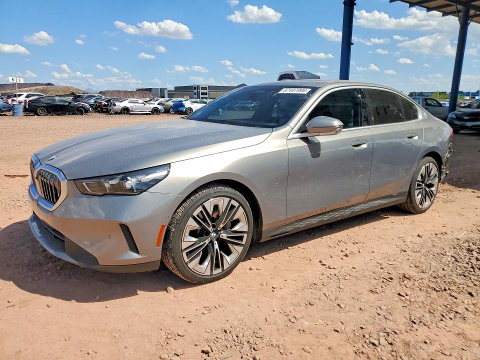 2024 BMW 5er VIN WBA43FJ02RCT06295 — COPART salvage auction photo