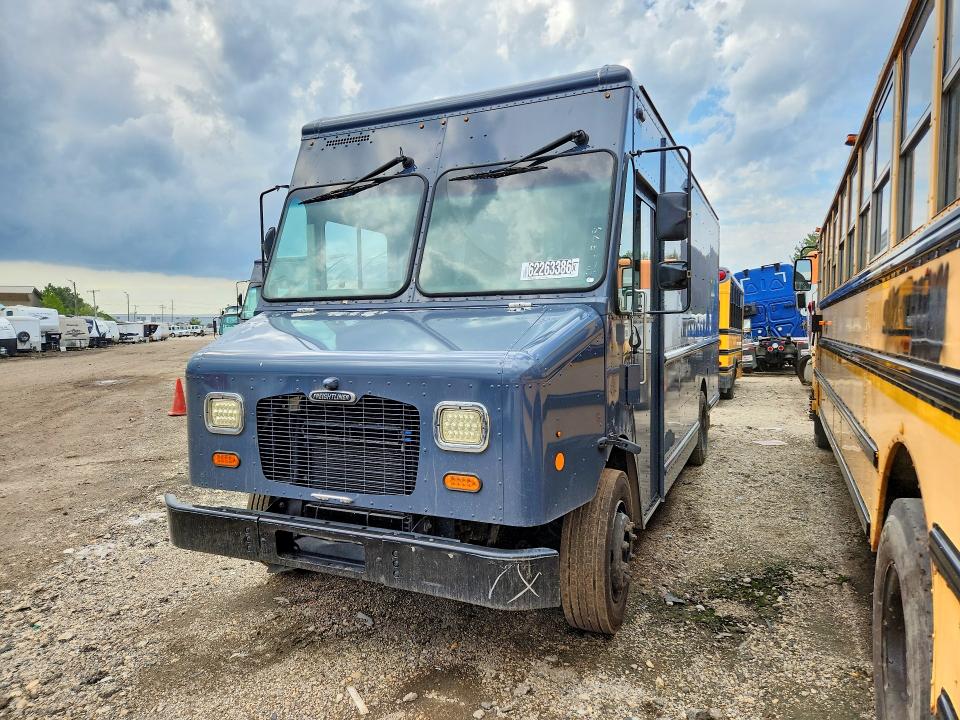 2020 Freightliner Mt45g VIN 4UZAC2EA3LCMK2979 — COPART salvage auction photo