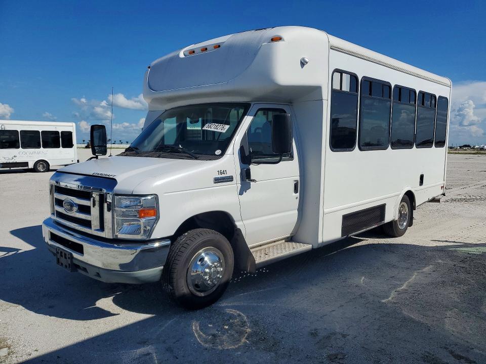 2021 Ford Econoline VIN 1FDEE3FN3MDC10808 — COPART salvage auction photo