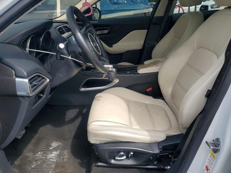 2020 Jaguar F-pace VIN SADCK2GX3LA635285 COPART salvage auction — MINOR DENT/SCRATCHES, Fl - Certificate Of Title, sold $5,800 on 2026-10-14 (photo 7)