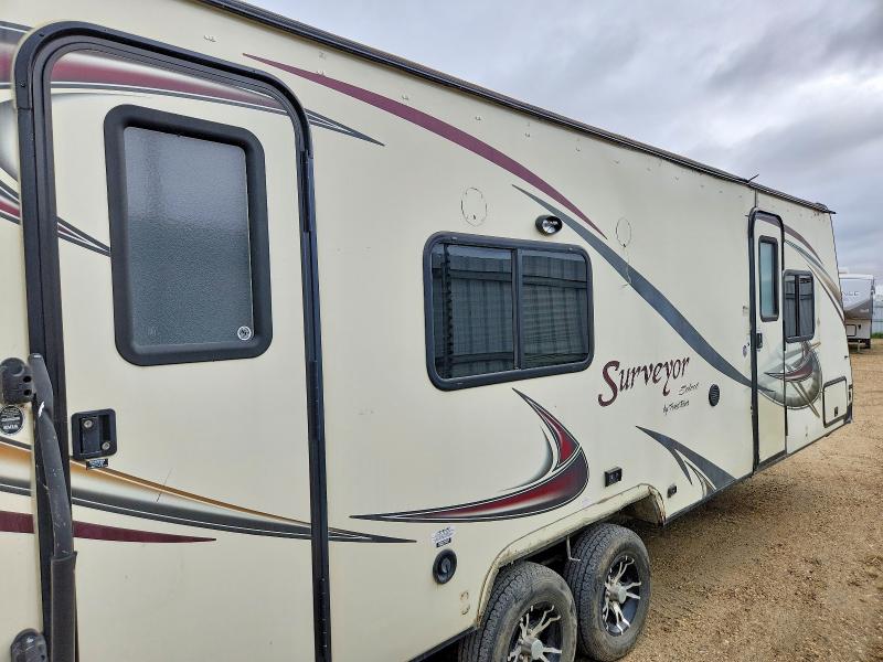2012 Fore - forest river Surveyor VIN 4X4TSVB21C2471578 COPART salvage auction — STRIPPED, AB - BOS - ACTIVE, sold $550 on 2026-09-10 (photo 9)