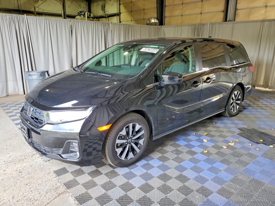 2026 Honda Odyssey VIN 5FNRL6H64TB060413 — COPART salvage auction photo