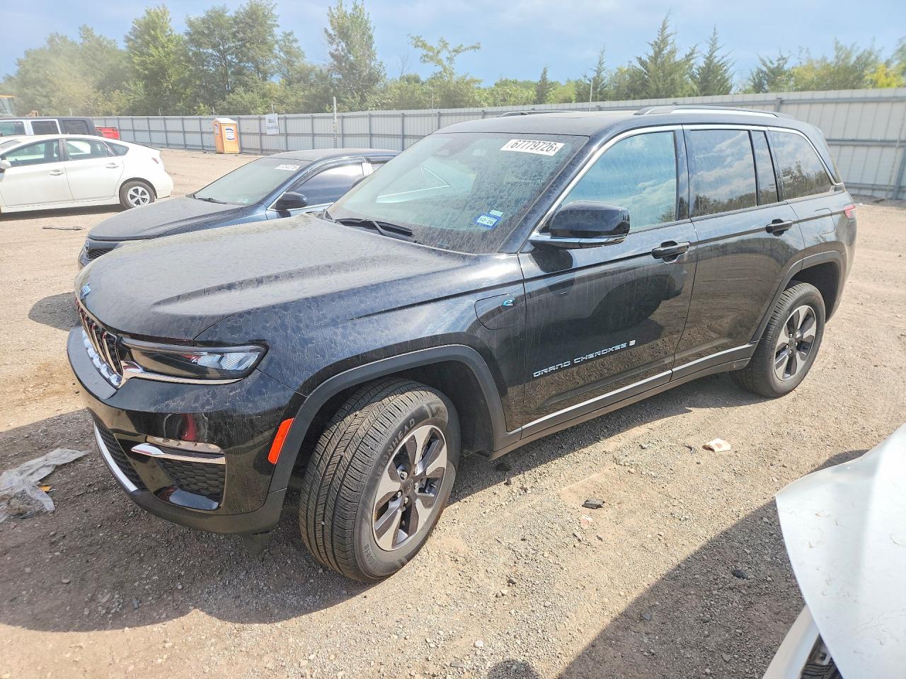 2024 Jeep Grand Cherokee VIN 1C4RJYB66RC720564 — COPART salvage auction photo