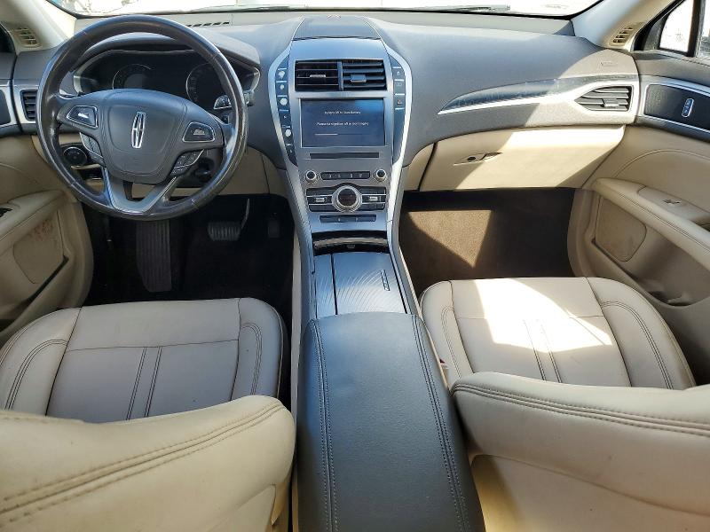2020 Lincoln Mkz VIN 3LN6L5A97LR611378 COPART salvage auction — MINOR DENT/SCRATCHES, Fl - Certificate Of Title (P), sold $4,450 on 2026-09-25 (photo 8)