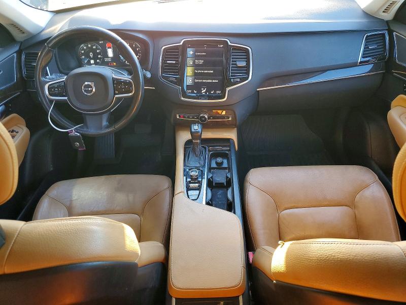 2016 Volvo Xc90 VIN YV4A22PK3G1041581 COPART salvage auction — MINOR DENT/SCRATCHES, CO - DIS/DLR/EXP ONLY CLEAN TITLE, sold $0 on 2026-09-16 (photo 8)