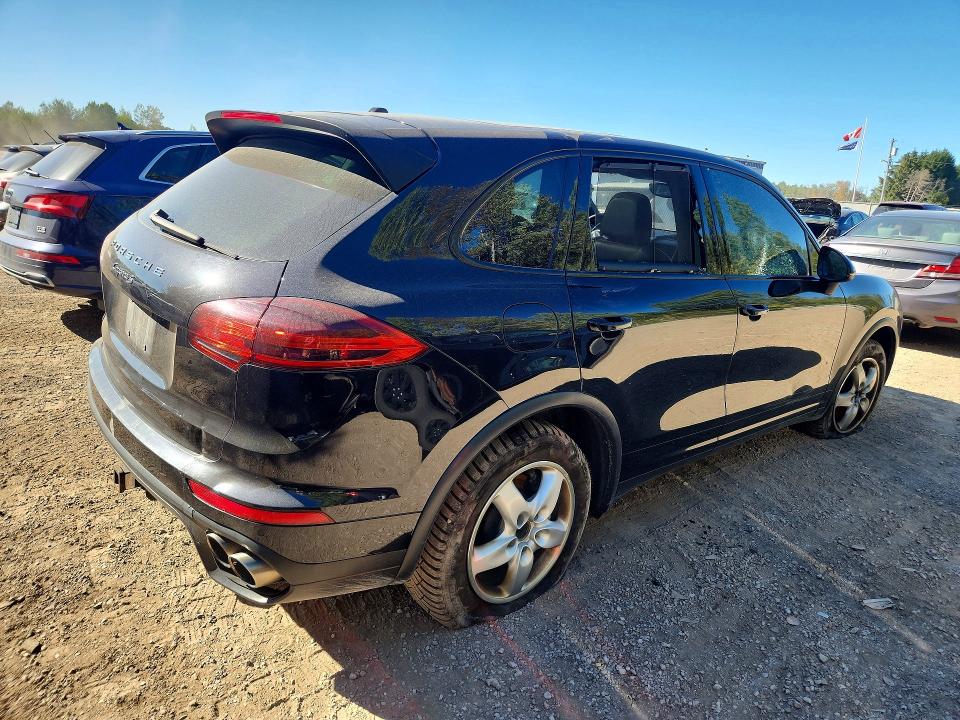 2015 Porsche Cayenne VIN WP1AB2A26FLA57125 COPART salvage auction — VANDALISM, ON - PERMIT NO BRAND - UNFIT, sold $8,700 on 2026-10-13 (photo 3)