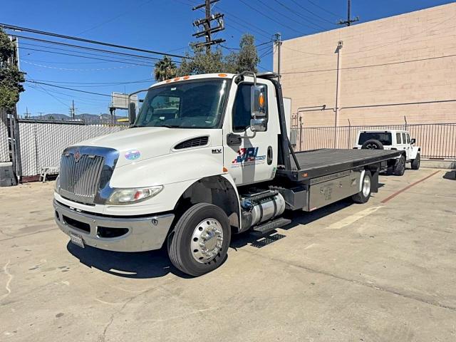 2019 International Mv-series VIN 1HTEUMML0KH568584 COPART salvage auction — MINOR DENT/SCRATCHES, CA - DIS/DLR/EXP ONLY CLEAN TITLE (P), sold $1,600 on 2026-10-03 (photo 2)