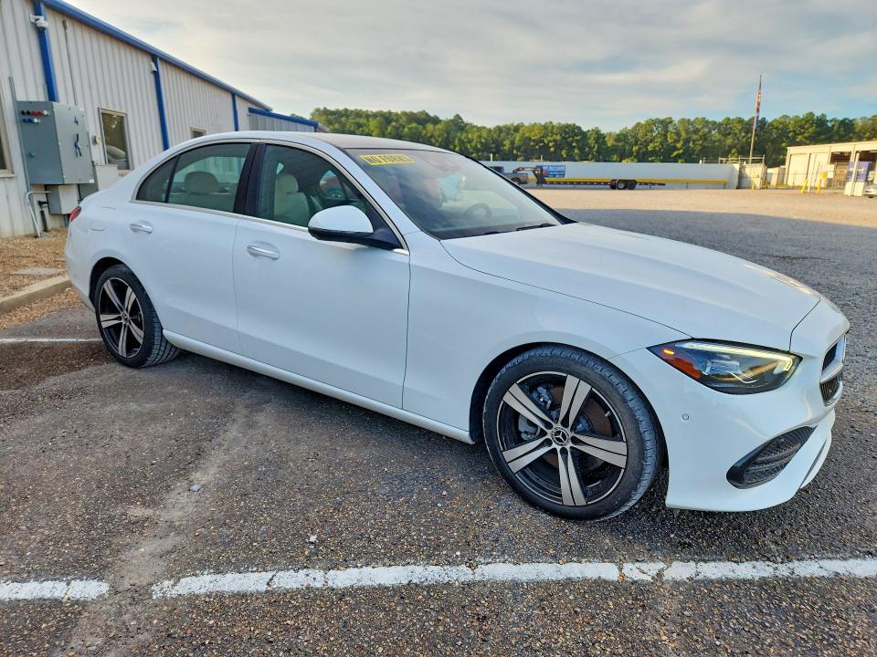2024 Mercedes-benz C class VIN W1KAF4HB5RR129690 COPART salvage auction — NORMAL WEAR, MS - CERTIFICATE OF TITLE, sold $15,200 on 2026-09-10 (photo 4)