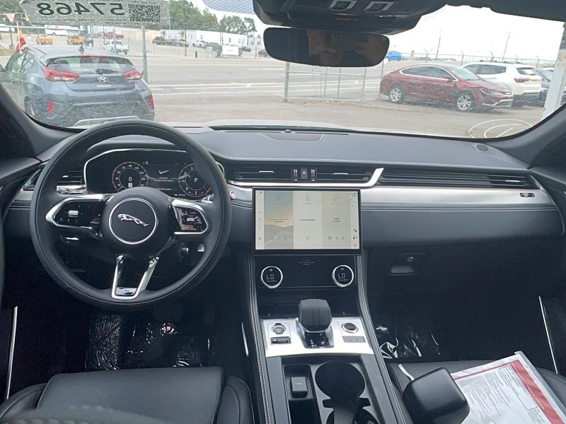 2026 Jaguar F-pace VIN SADCT2EX4TA755998 COPART salvage auction — HAIL, Nj - Cert Of Title-Salvage (P), sold $15,500 on 2026-09-24 (photo 9)