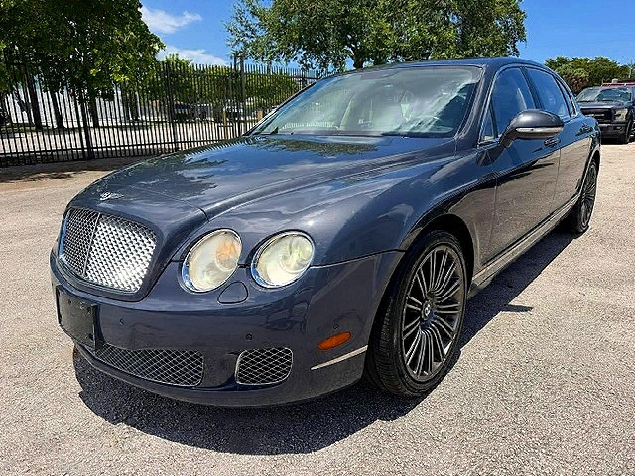 2013 Bentley Continental VIN SCBBP9ZA4DC081659 — COPART salvage auction photo