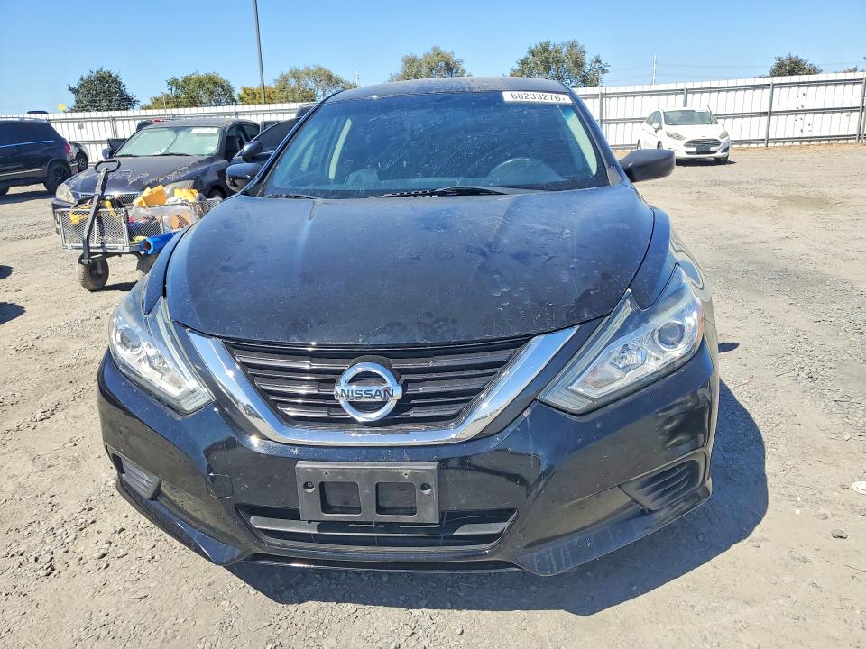 2018 Nissan Altima VIN 1N4AL3AP6JC217518 COPART salvage auction — REAR END, Ca - Dis/Dlr/Exp Only Clean Title, sold $1,950 on 2026-09-28 (photo 5)