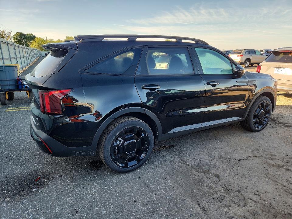 2026 Kia Sorento VIN 5XYRHDJF7TG462936 COPART salvage auction — WATER/FLOOD, Pa - Cert Of Salvage-W=Flood Veh, sold $22,000 on 2026-09-15 (photo 3)