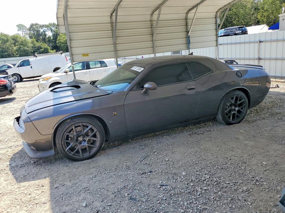 2016 Dodge Challenger VIN 2C3CDZFJ5GH349915 — COPART salvage auction photo