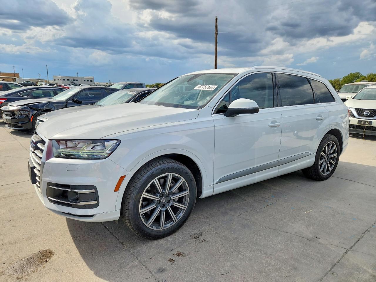 2018 Audi Q7 VIN WA1VAAF76JD001820 — COPART salvage auction photo