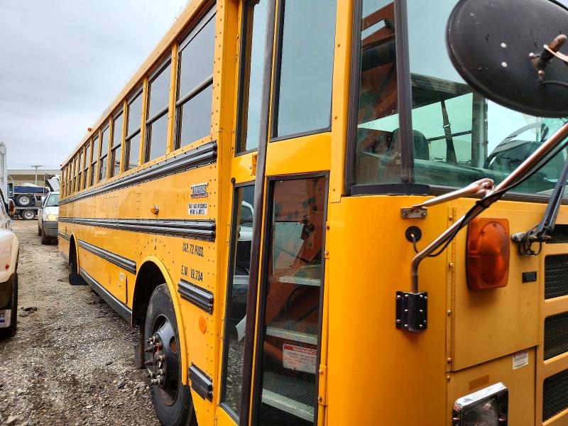 2011 Thomabuses VIN 1T88P4E2XB1138625 COPART salvage auction — MINOR DENT/SCRATCHES, IL - CERT OF TITLE-FLOOD, sold $1,450 on 2026-09-29 (photo 1)