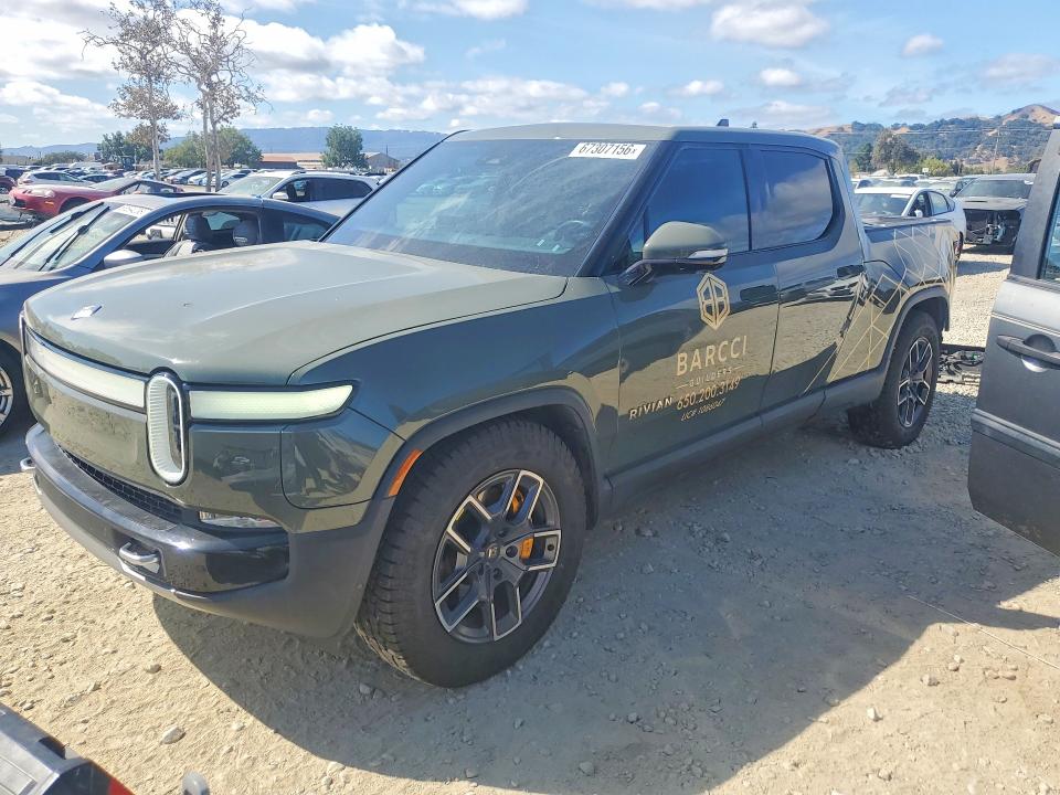 2022 Rivian R1t VIN 7FCTGAAL2NN004787 — COPART salvage auction photo