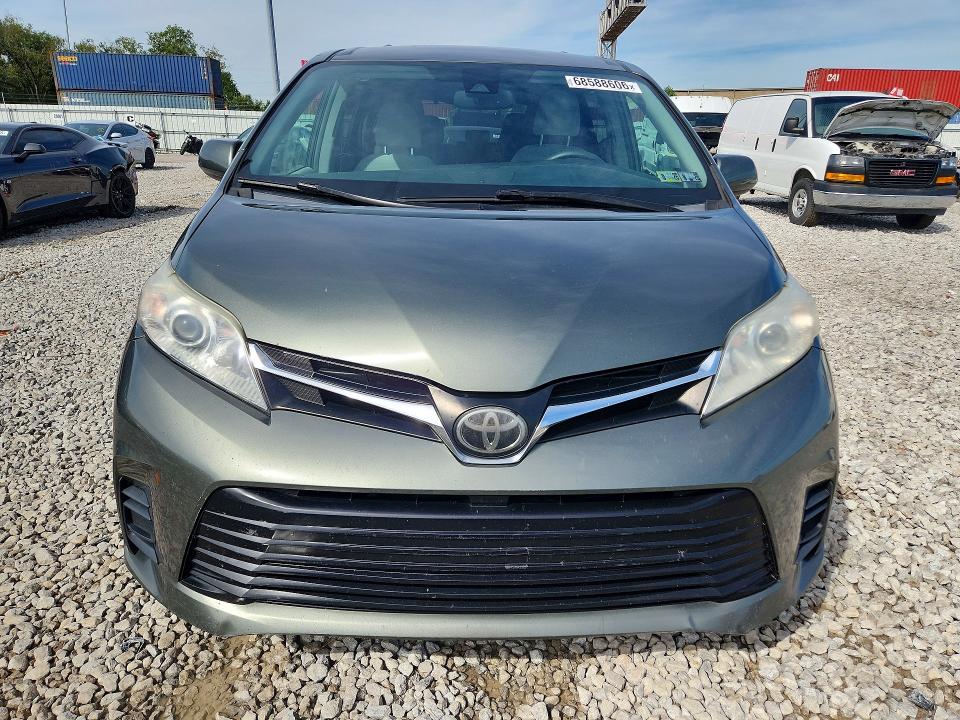 2018 Toyota Sienna VIN 5TDKZ3DC9JS938873 COPART salvage auction — REAR END, OH - CERTIFICATE OF TITLE (P), sold $7,700 on 2026-10-06 (photo 5)