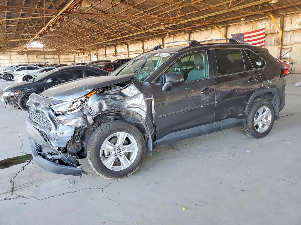 2020 Toyota Rav4 hybrid VIN 4T3R6RFV8LU004388 — COPART salvage auction photo