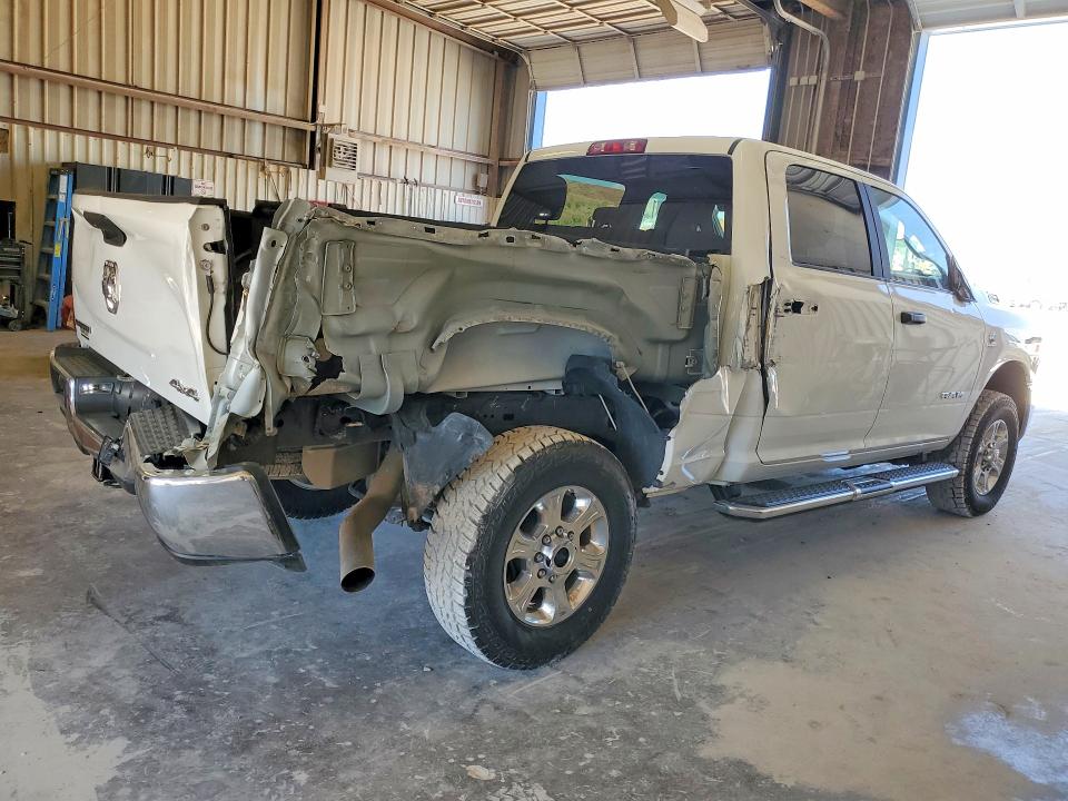 2024 Ram 2500 VIN 3C6UR5DL8RG311183 COPART salvage auction — SIDE, Tx - Salvage Vehicle Title, sold $19,100 on 2026-10-09 (photo 3)