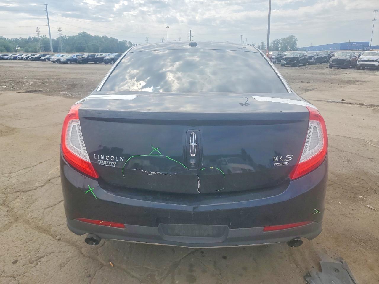2014 Lincoln MKS VIN 1LNHL9FT8EG602378 COPART salvage auction — Rear End, Ct - Clean Title, sold $950 on 2026-09-18 (photo 6)