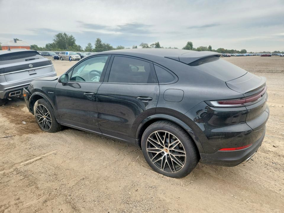 2025 Porsche Cayenne VIN WP1BE2AY5SDA37016 COPART salvage auction — FRONT END, IL - SALVAGE CERTIFICATE, sold $41,000 on 2026-10-13 (photo 2)
