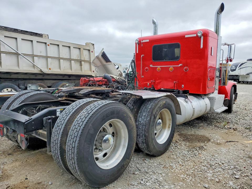 2015 Peterbilt All other VIN 1XPXD49X5FD271131 COPART salvage auction — FRONT END, LA - CERT OF TITLE-SALVAGE (P), sold $11,200 on 2026-10-01 (photo 3)