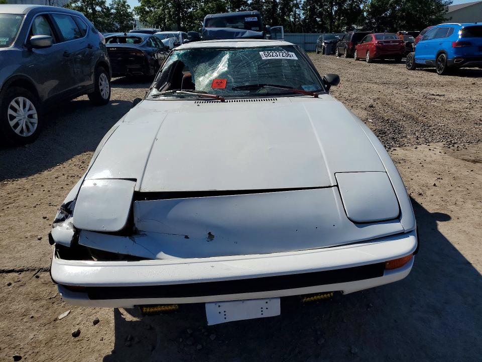 1984 Mazda Rx-7 VIN JM1FB3310E0837784 COPART salvage auction — FRONT END, NY - MV-907A SALVAGE CERTIFICATE, sold $4,350 on 2026-10-07 (photo 5)