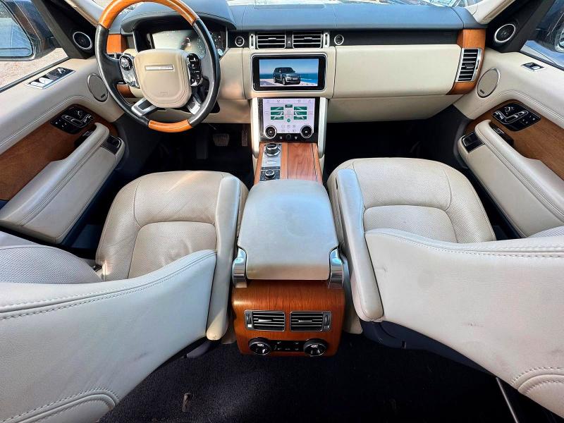 2019 Land Rover Range Rover VIN SALGS2SV7KA539380 COPART salvage auction — NORMAL WEAR, CT, sold $14,600 on 2026-09-30 (photo 9)