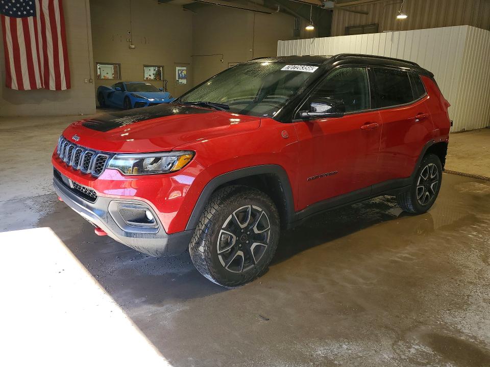 2025 Jeep Compass VIN 3C4NJDDN8ST556854 — COPART salvage auction photo