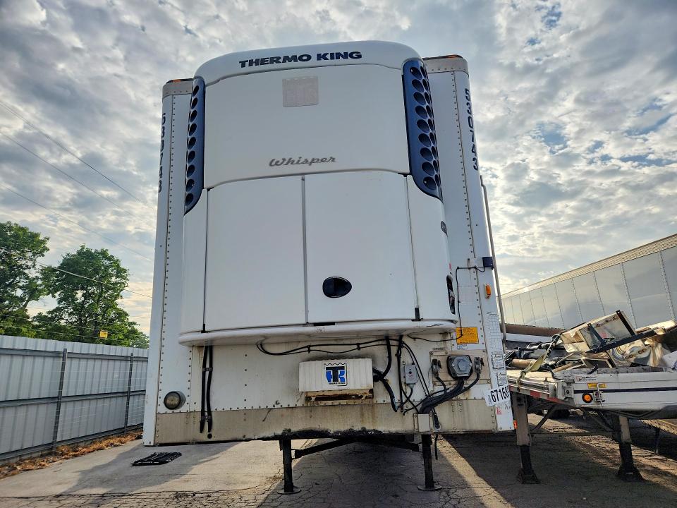2010 Utility Vs2ra VIN 1UYVS2532AM833910 COPART salvage auction — MINOR DENT/SCRATCHES, IL - CERTIFICATE OF TITLE (P), sold $650 on 2026-10-05 (photo 5)