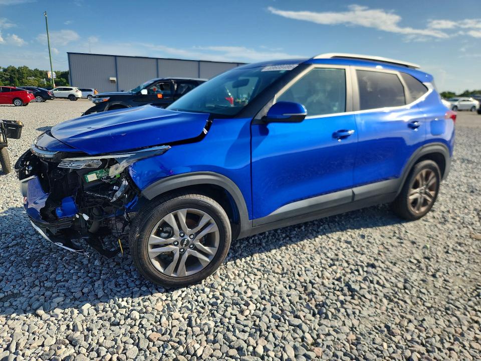 2023 Kia Seltos VIN KNDEU2AA7P7397012 COPART salvage auction — FRONT END, FL - CERTIFICATE OF TITLE, sold $3,250 on 2026-09-28 (photo 1)