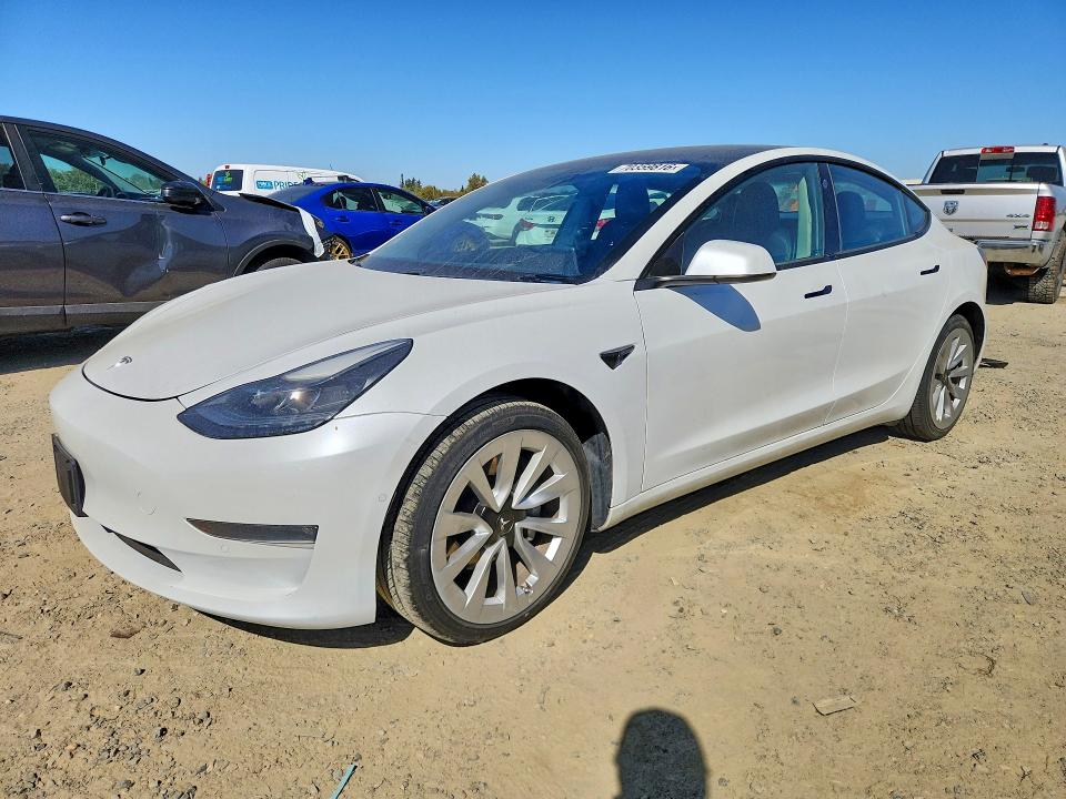 2021 Tesla Model 3 VIN 5YJ3E1EB7MF010157 — COPART salvage auction photo