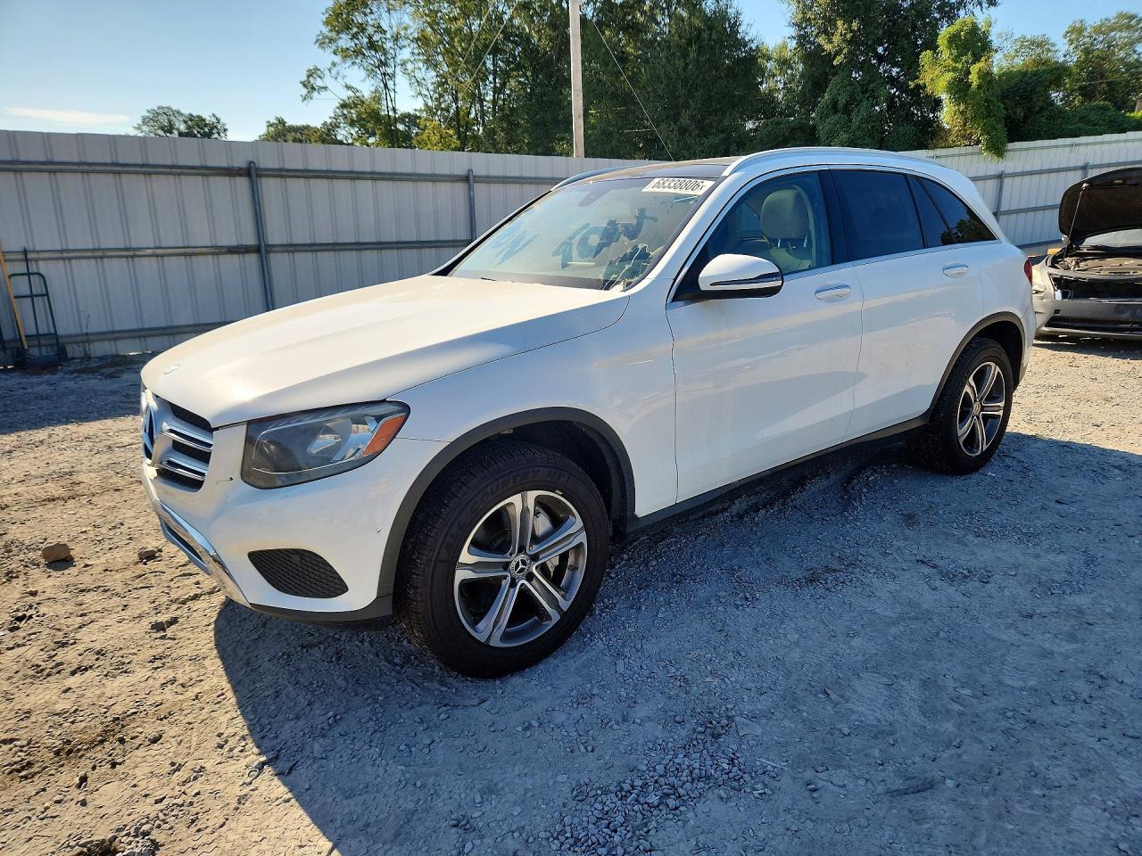 2017 Mercedes-Benz GLC-Class VIN WDC0G4JB9HF206830 — COPART salvage auction photo