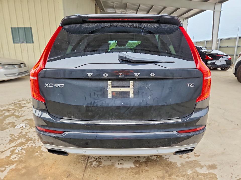 2016 Volvo XC90 VIN YV4A22PK1G1021541 COPART salvage auction — MINOR DENT/SCRATCHES, Salvage Title, sold $4,450 on 2026-10-20 (photo 6)